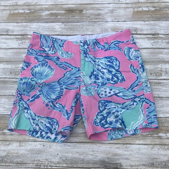 Lilly Pulitzer Pants - Lilly Pulitzer Chipper Shorts Sz 2 Pink Blue Coastal Shells Summer Golf Coastal